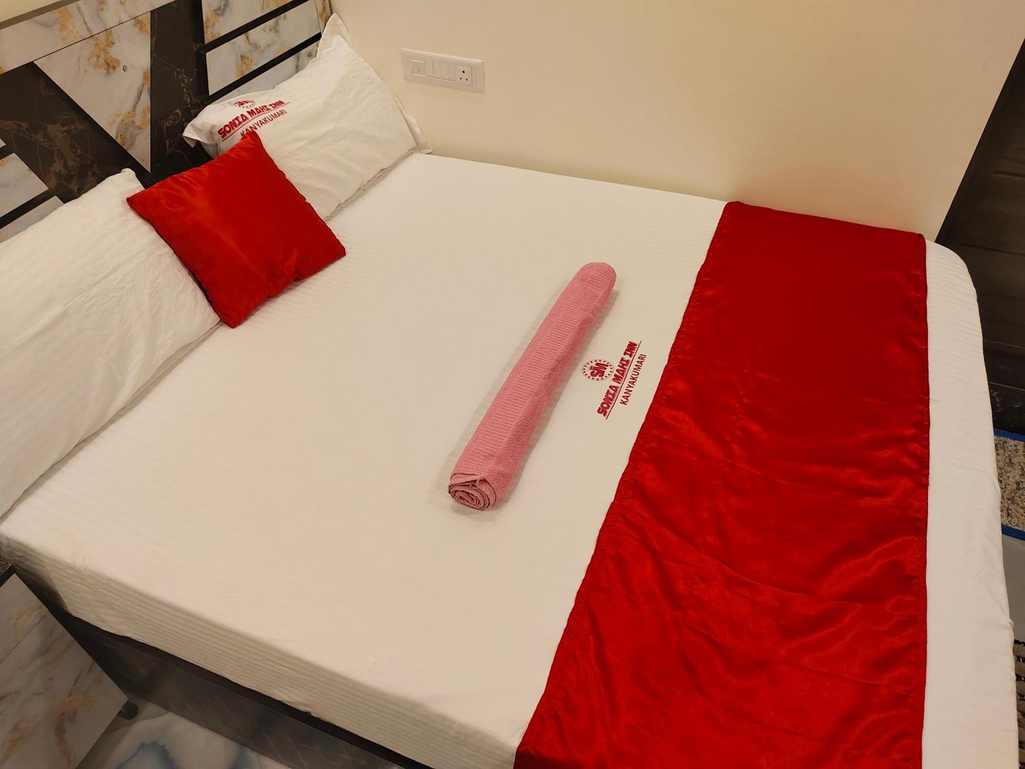 Hotel Sonia Mahi Inn Kanyakumari Room photo